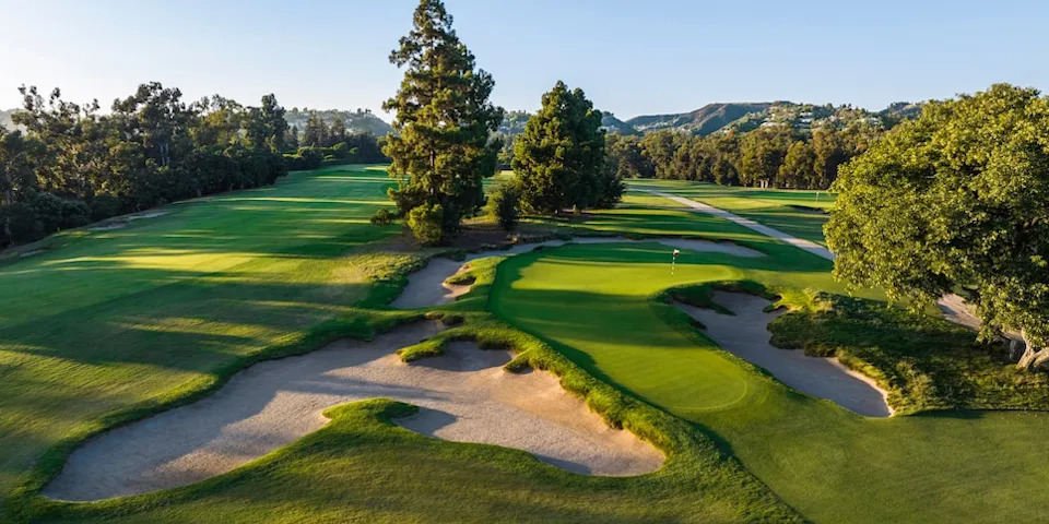 /content/dam/images/golfdigest/fullset/course-photos-for-places-to-play/lacc-north-1157.jpg