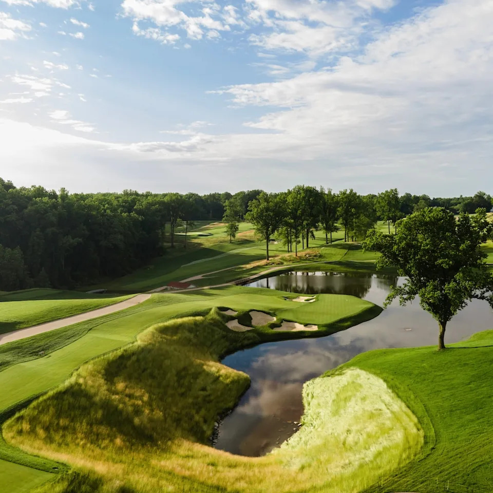 /content/dam/images/golfdigest/fullset/2021/10/congressional renovated photos.jpg