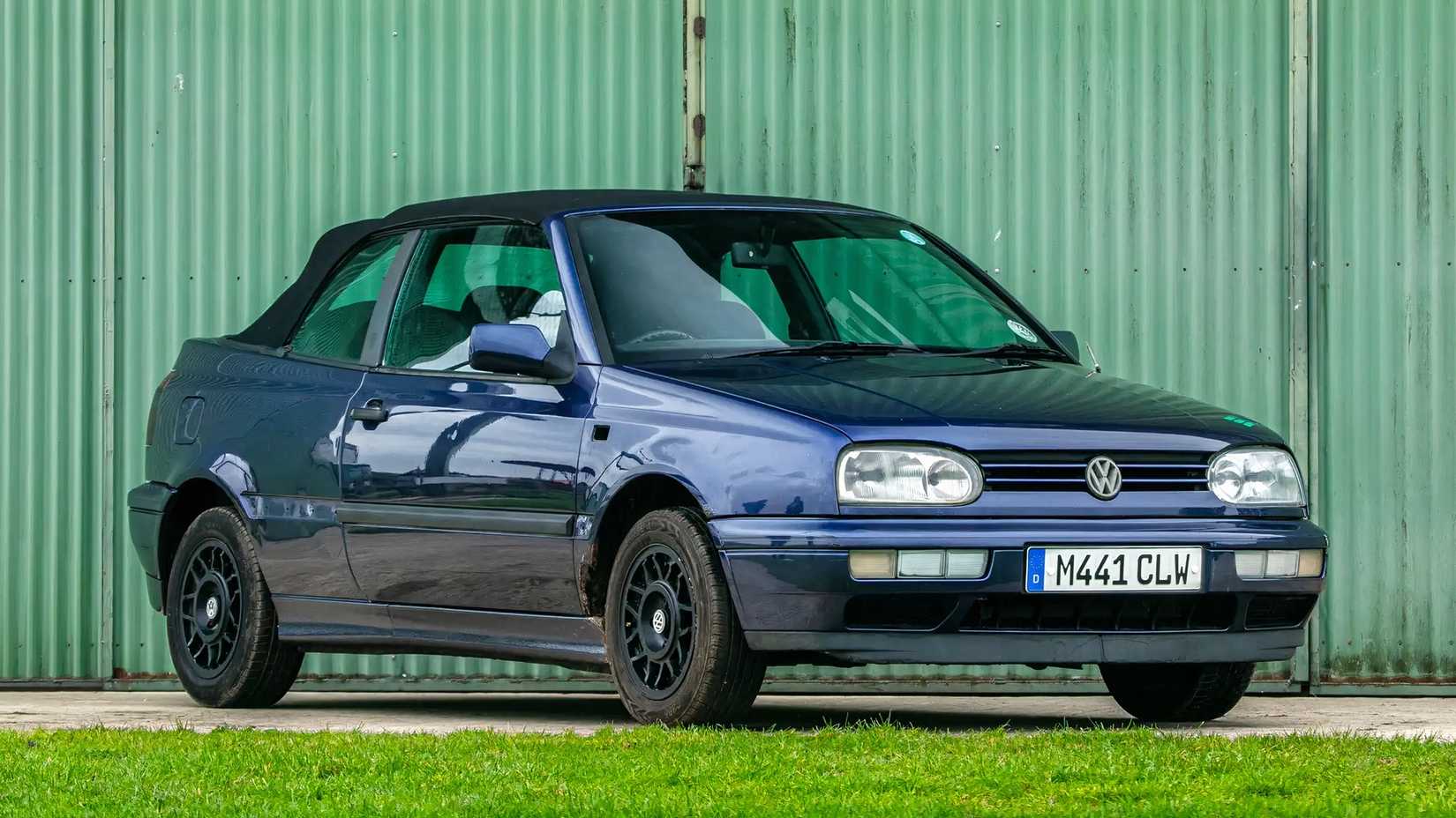 Pink Floyd Drummer Nick Mason's VW Golf MKII "Pink Floyd Edition" front 3/4 view