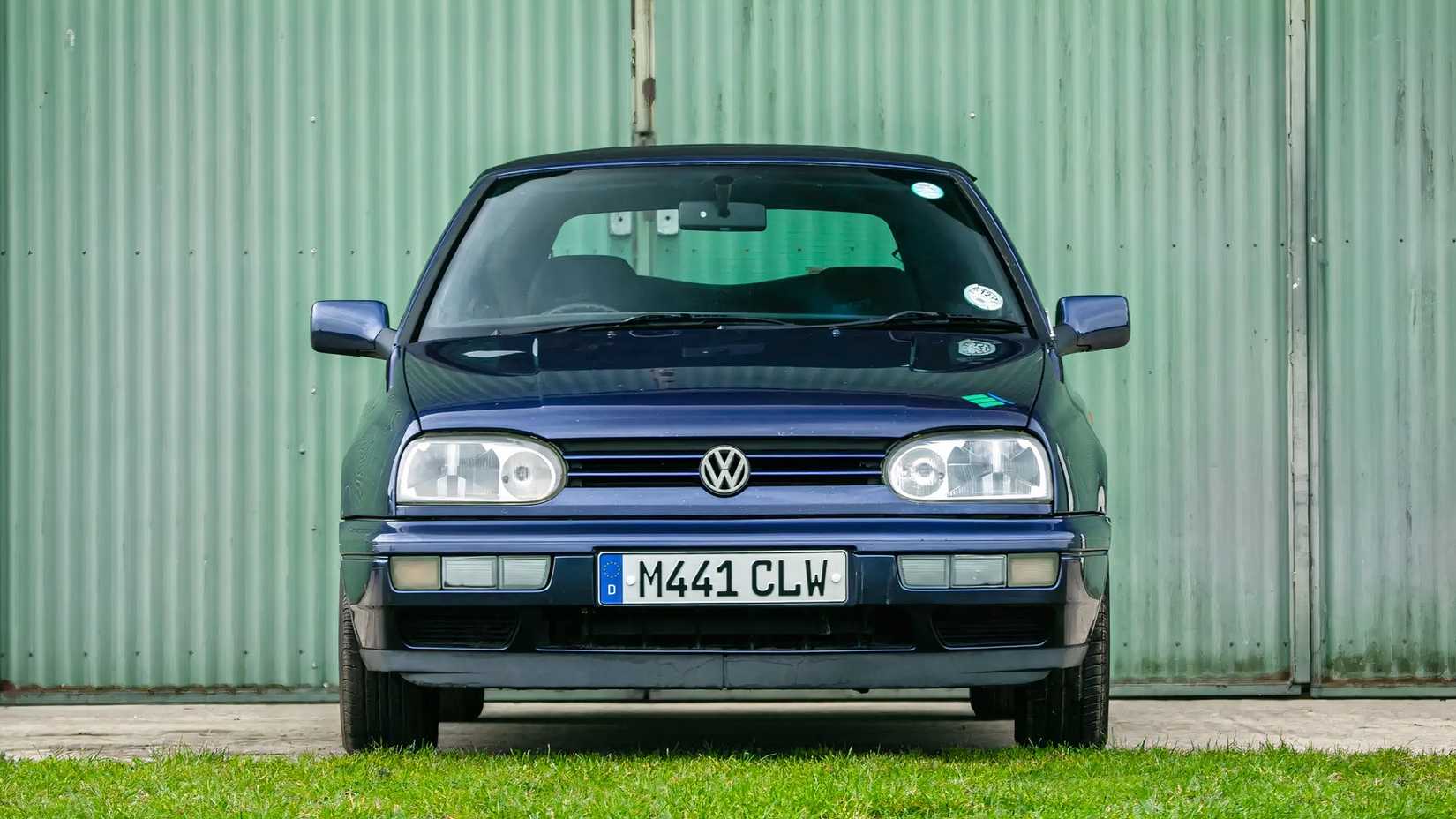 Pink Floyd Drummer Nick Mason's VW Golf MKII "Pink Floyd Edition" front end