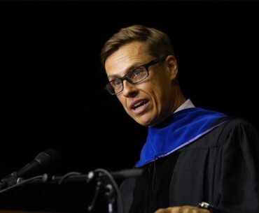 Finnish President Alexander Stubb on golf, icebreakers, Russia