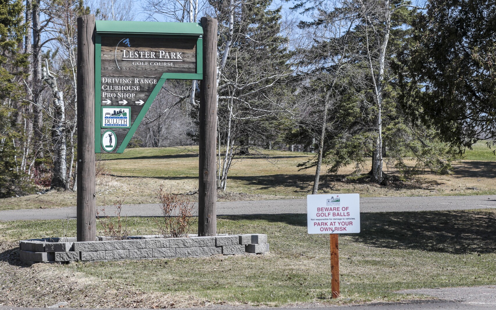 Duluth cautiously opens door for possible sale of Lester Park Golf Course – Duluth News Tribune Duluth cautiously opens door for possible sale of Lester Park Golf Course - Duluth News Tribune