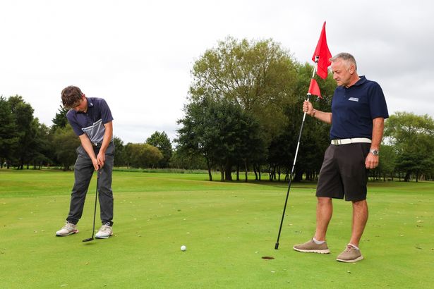 Tom Hartshorne and sponsore Peter Scott of Scott Bros