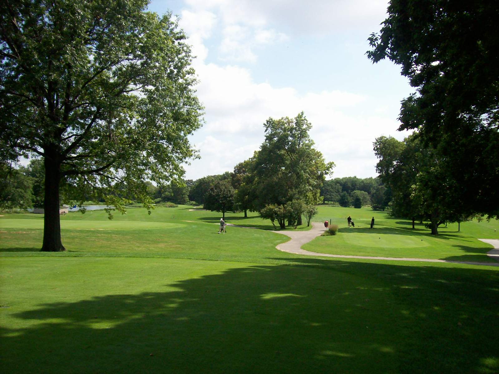 Village Greens of Woodridge