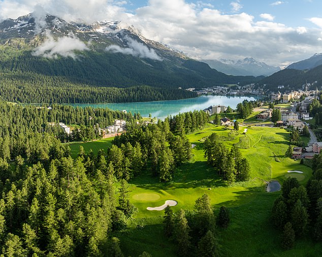 Situated just a five-minute walk away from the hotel, next door to the Kulm Country Club, you’ll find one of the most picturesque golf courses in the world