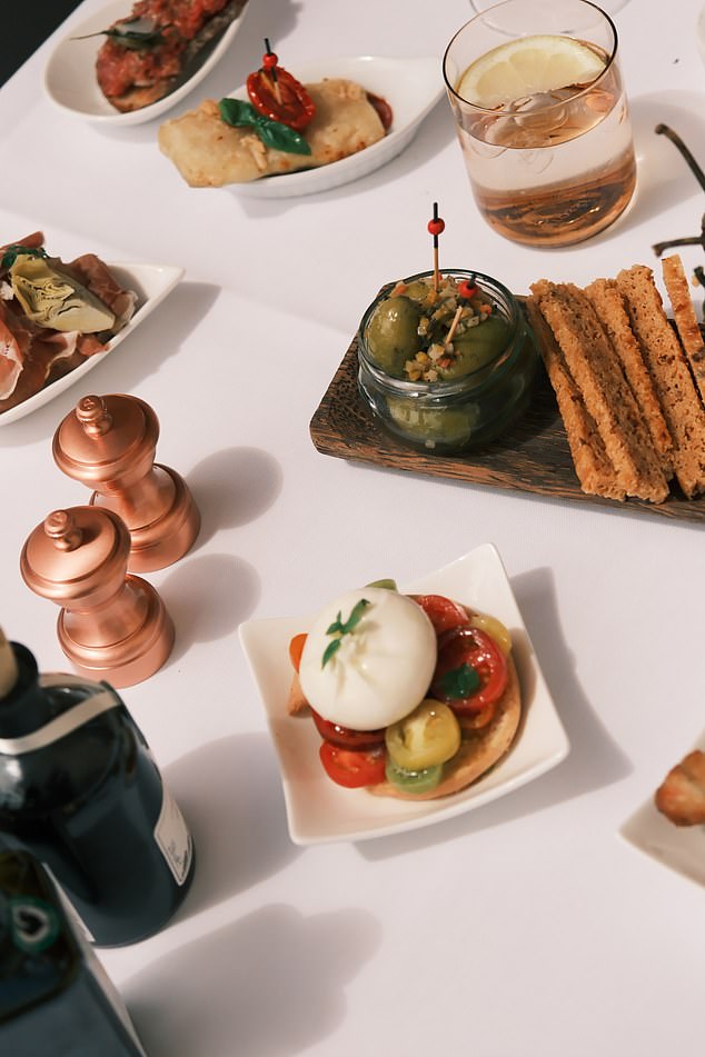 Guests can also dine in the Grand Restaurant, which is situated in the heart of the hotel and serves breakfast in the mornings before catering to a six-course dinner in the evenings