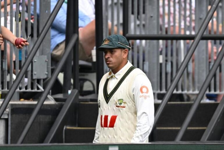 Australian veteran Usman Khawaja mocks critics of golf game as pressure mounts