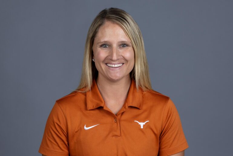 Mikayla Ash steers UT women’s golf on, off the course – The Daily Texan