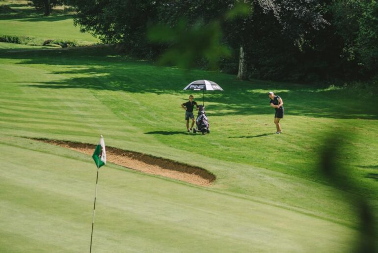 Powys golf club looking for someone to take on its clubhouse