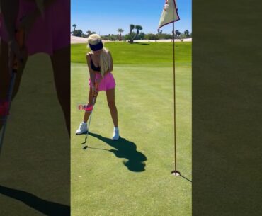 Amazing Golf Swing you need to see | Golf Girl awesome swing | Golf shorts | Lola Wolfy