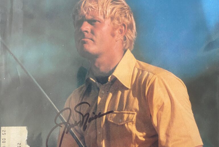 1971 SI Autographed Jack Nicklaus for $4 at thrift store.