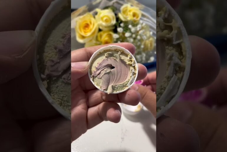 Have yall ever seen anything weirder in a golf ball?