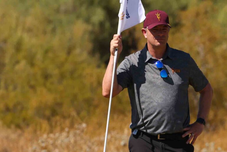 College golfer emails professor about missing class. And reply is the best