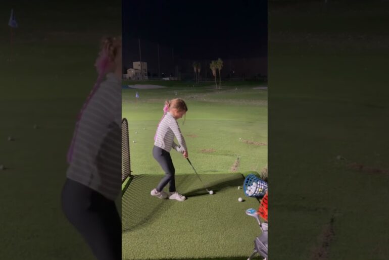 Golf Girl’s punching Wedge  💃⛳️ #golfgirl #golf #golfer #golfswing #girlgolfer #golfnetwork