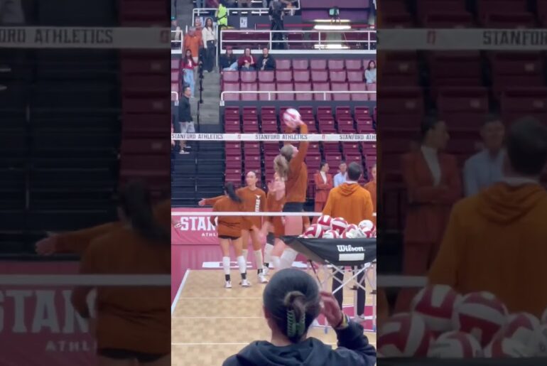 #volleyball  #fyp #waitforit #womensvolleyball