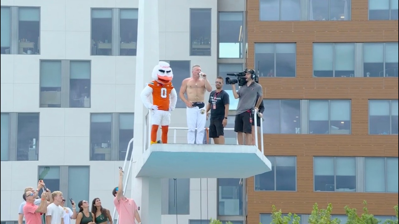 PAT MCAFEE’S EPIC GAMEDAY PICK ๐ฎ JUMPING INTO A POOL?! ๐ญ๐ | College GameDay PAT MCAFEE'S EPIC GAMEDAY PICK ๐ฎ JUMPING INTO A POOL?! ๐ญ๐ | College GameDay