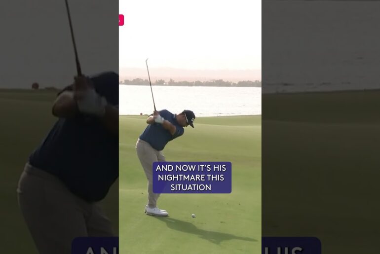 Unexpected HOLE-OUT! 😎