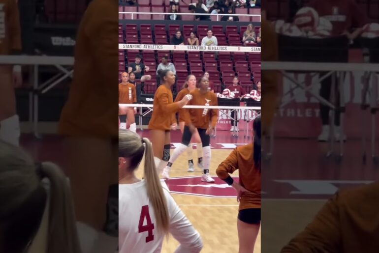 #volleyball #fyp #waitforit #womensvolleyball