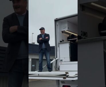 Nigel Mansell reunited with his Championship winning FW14B 💙💛  #wearewilliams #nigelmansell #fw14b