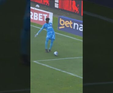 QUANDO o ATACANTE É AMIGO do GOLEIRO