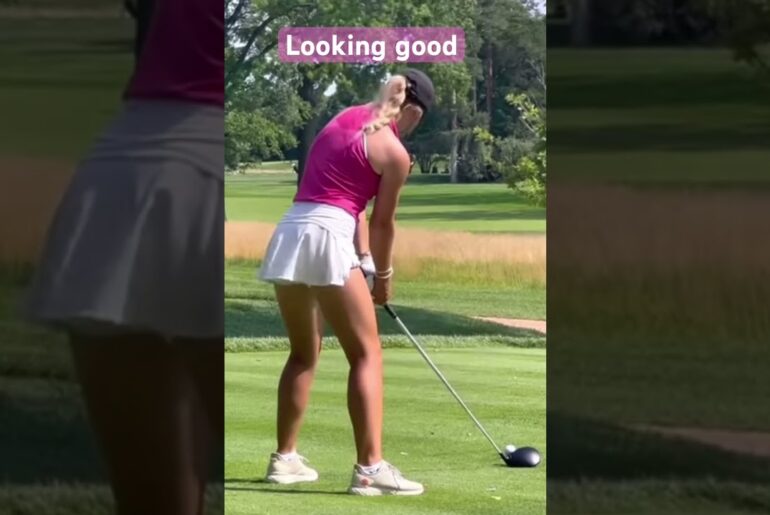Nice set up and swing. #girlgolfers #golf #golfswing