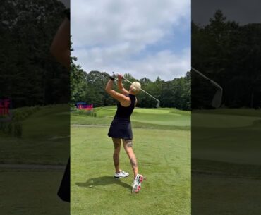 Amazing Golf Swing you need to see | Golf Girl awesome swing | Golf shorts | Sigita