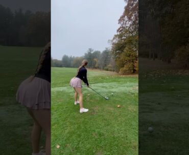 Huge swing 😋 #funny #shorts #reels #golf #girl #asmr