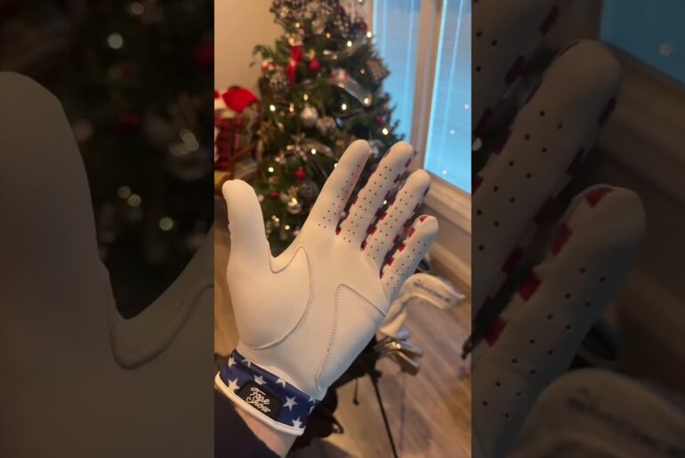 Don’t settle for a boring golf glove