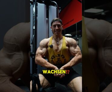 How to grow chest👊 #bodybuilding #naturalbodybuilding #brusttraining #muskelaufbau #chestgainz #gym