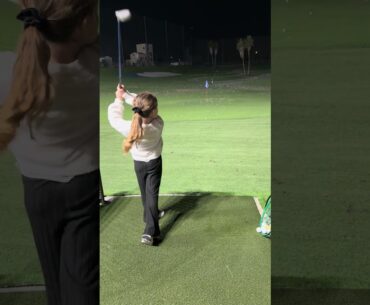 Golf Girl Style Check 👚👟 #golfgirl #golf #golfer #golfnetwork #golfswing #golflife #golftips