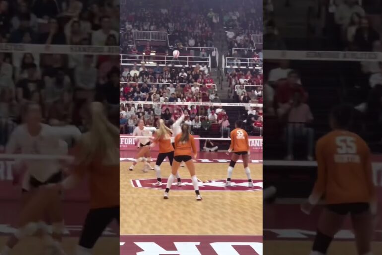 #volleyball  #fyp #waitforit #womensvolleyball