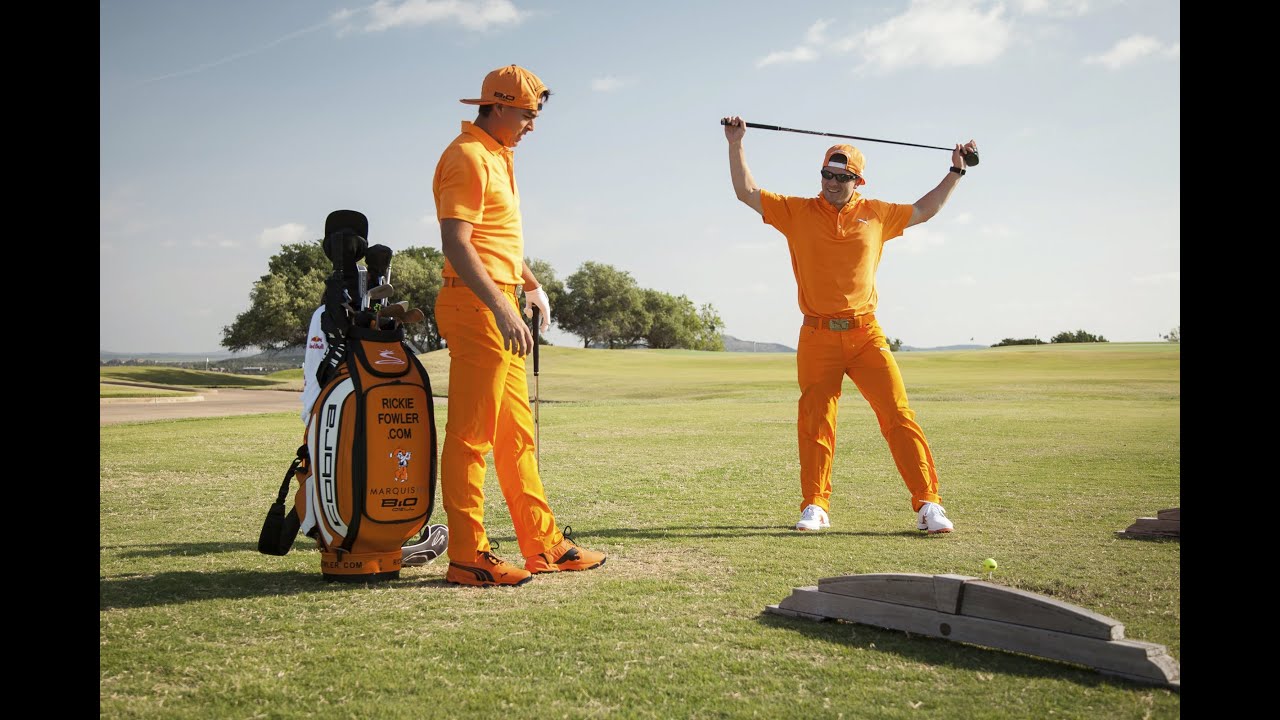 Pro golfer and cliff diver swap sports – Red Bull Dive and Drive 2014 Pro golfer and cliff diver swap sports - Red Bull Dive and Drive 2014