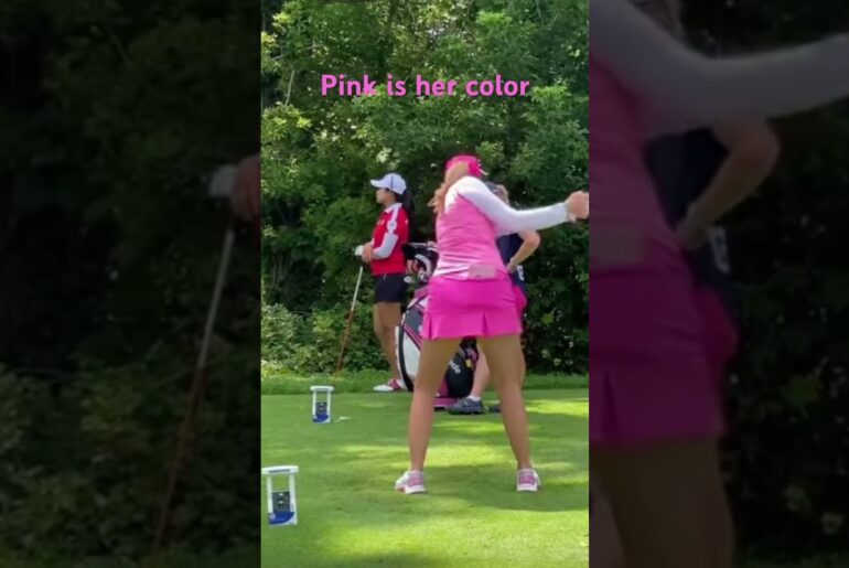 She had her form down. #girlgolfers #golf #golfswing