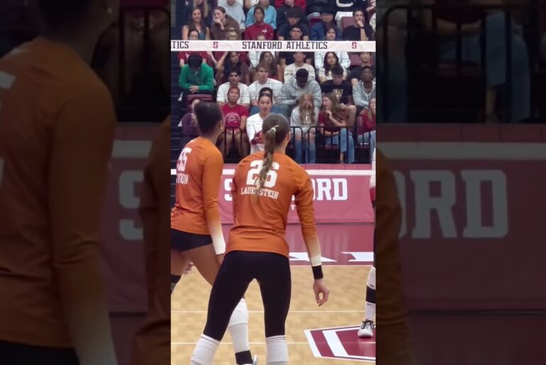 #volleyball  #fyp #waitforit #womensvolleyball