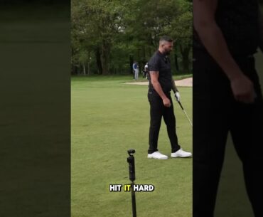 Tony Bellew hits the ball BACKWARDS AGAIN! 👀