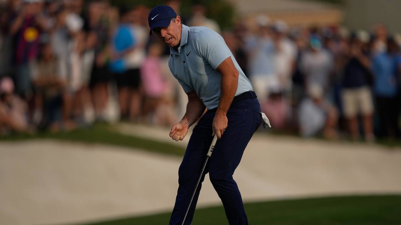 McIlroy loses playoff to Fitzpatrick but wins Race to Dubai McIlroy loses playoff to Fitzpatrick but wins Race to Dubai