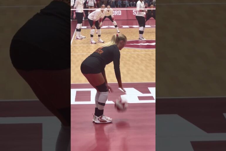 #volleyball  #fyp #waitforit #womensvolleyball