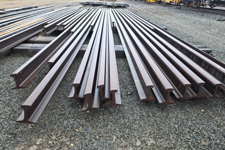 New L.A.B. putter stock?