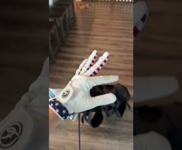 Coolest looking golf glove