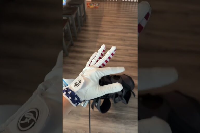 Coolest looking golf glove