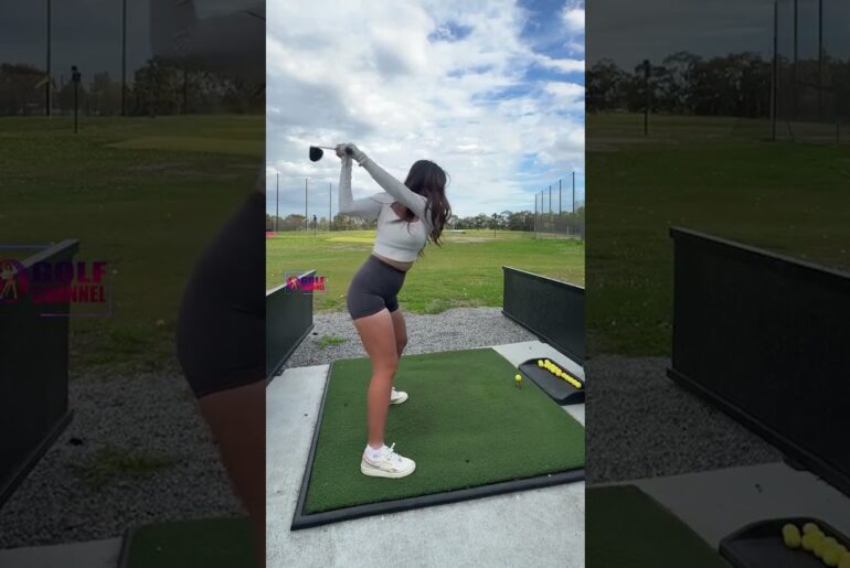 Amazing Golf Swing you need to see | Golf Girl awesome swing | Golf shorts | Xiangyun Pang