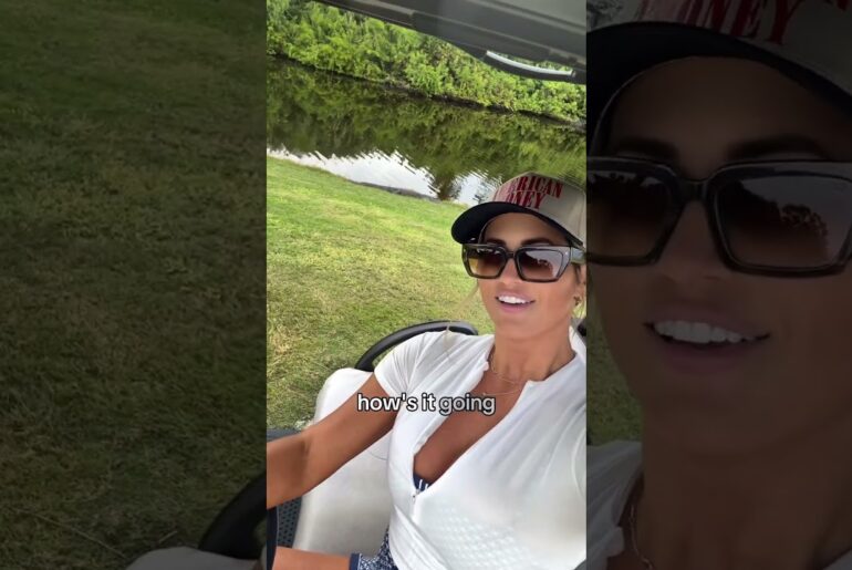 Does your course have gators? 🐊 😂 #alligator #golfbabe #golf #golfer #golflife #golfbabes