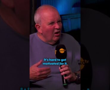 Phil Taylor's INSANE practice routine 😱😱  #3dart #philtaylor #180