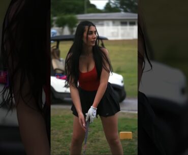 Amazing Golf Swing you need to see | Golf Girl awesome swing | Golf shorts | Melissa Keller