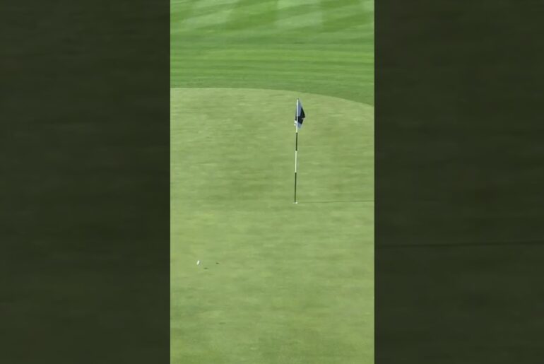 Video Game Spin from Brooks Koepka 🎮 😳