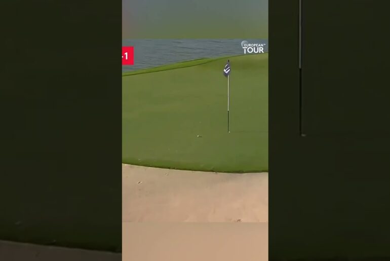 Have you ever putted out of a bunker?