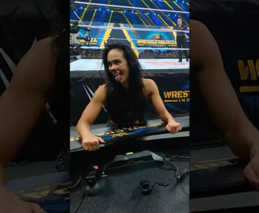 AJ Lee calls the shots 😤