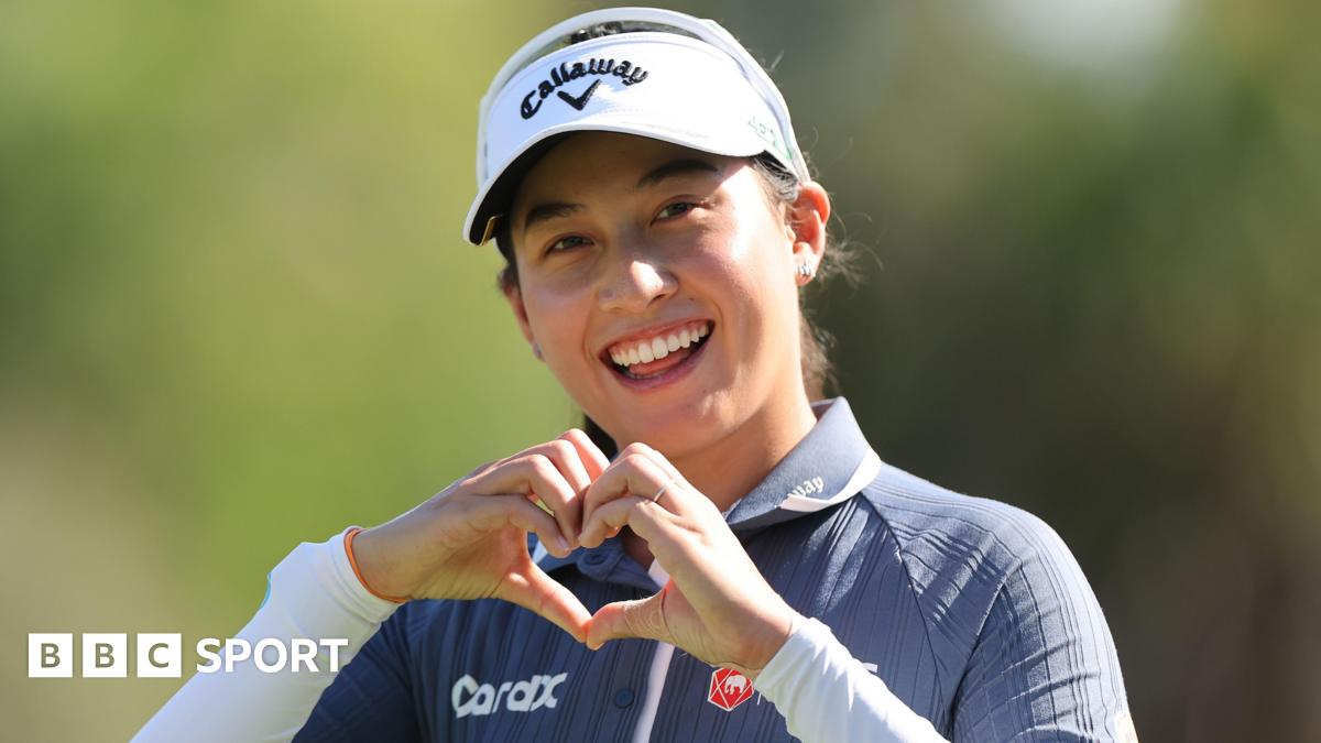 Jeeno Thitikul fires second-round 63 to lead CME Group Tour Championship Jeeno Thitikul celebrates during her second-round 63 at the CME Group Tour Championship