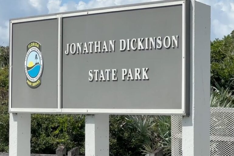 ‘Post-it note’ from governor directed staff to build golf courses at state parks, lawsuit claims