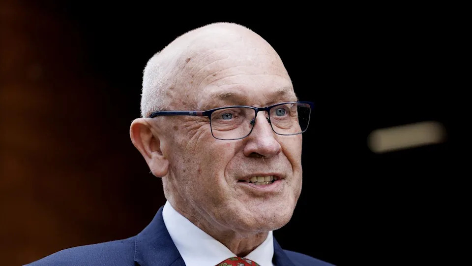 PRISONS INDUSTRIAL ACTION